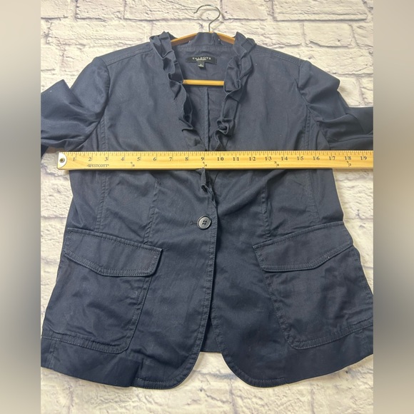 Talbots Preppy Navy Ruffled Blazer. Size 6. - Picture 5 of 8